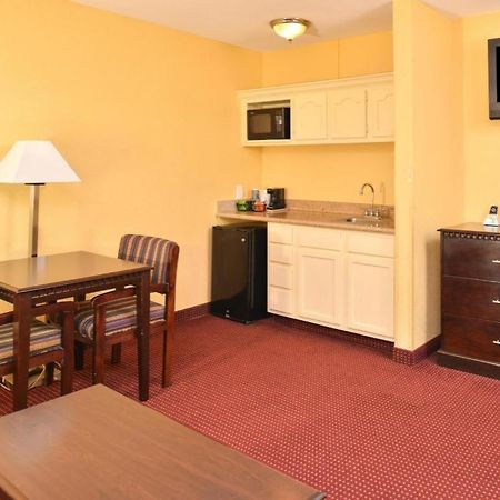 Americas Best Value Inn Winnsboro, La Екстер'єр фото